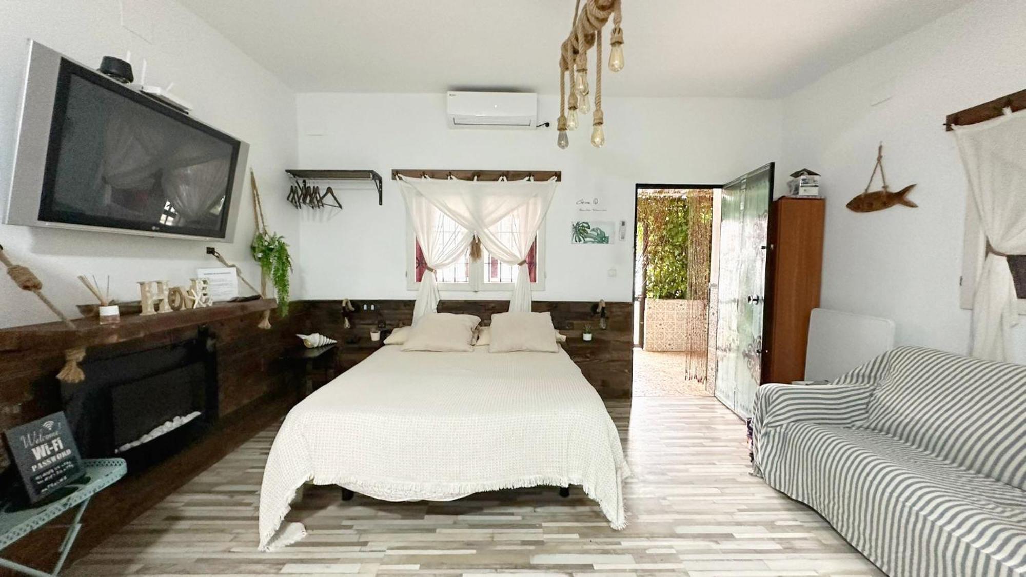 Beach House Marea Coral เมลีญา ภายนอก รูปภาพ